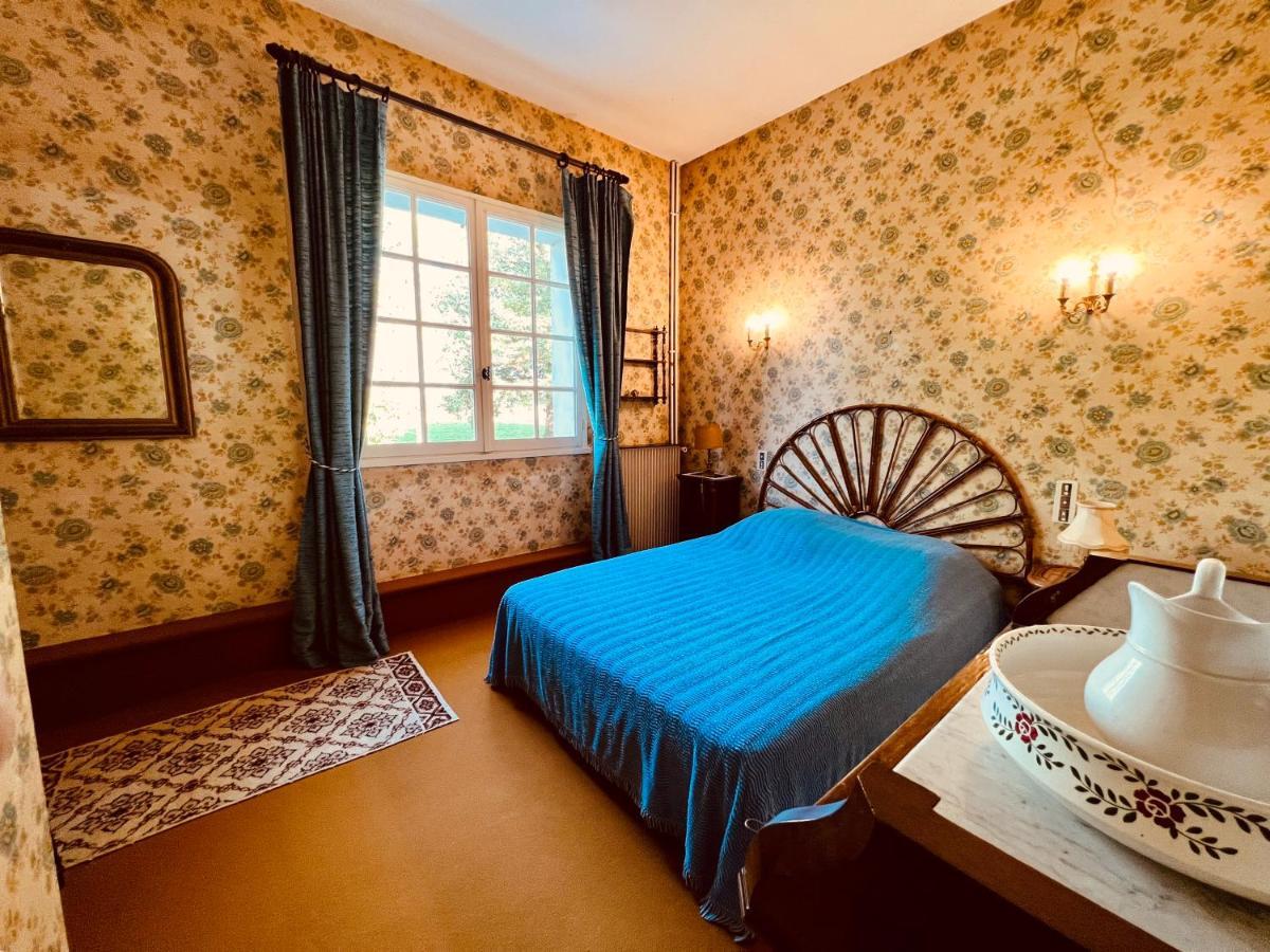 Maison Lomprere Fichous-Riumayou Eksteriør billede